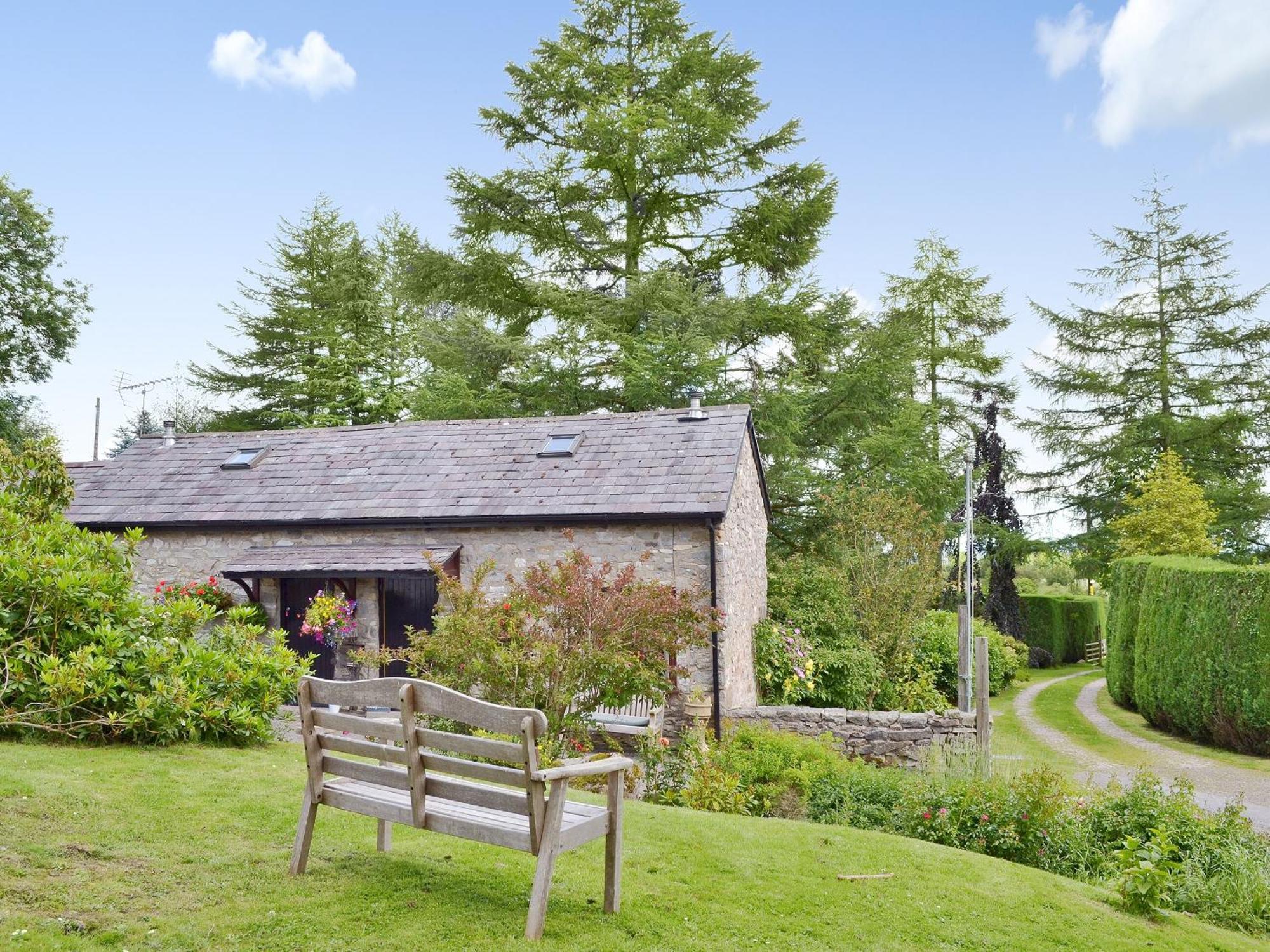 Honeysuckle Holiday home